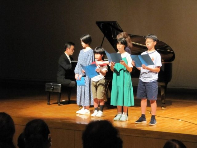 当日、たった３回練習しただけなのに、さすが劇場の子どもたちでした！