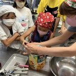 缶切りも貴重な体験