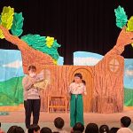 司会をするいずみさん